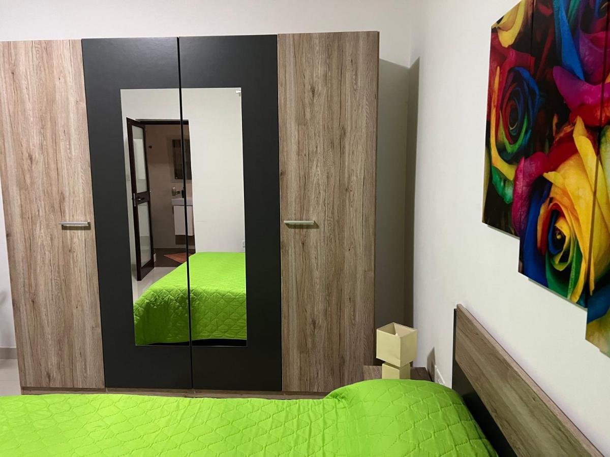Claire'S Court Apartment Marsaxlokk Luaran gambar
